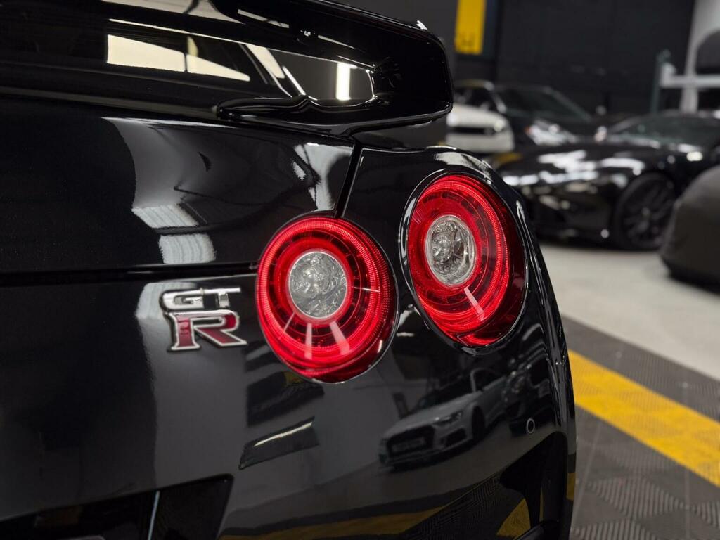 Nissan GT-R 3.8 Recaro Gold #12