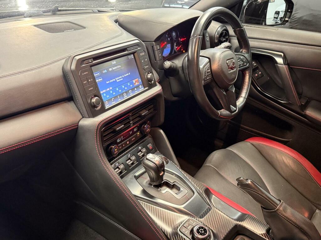 Nissan GT-R 3.8 Recaro Gold #40