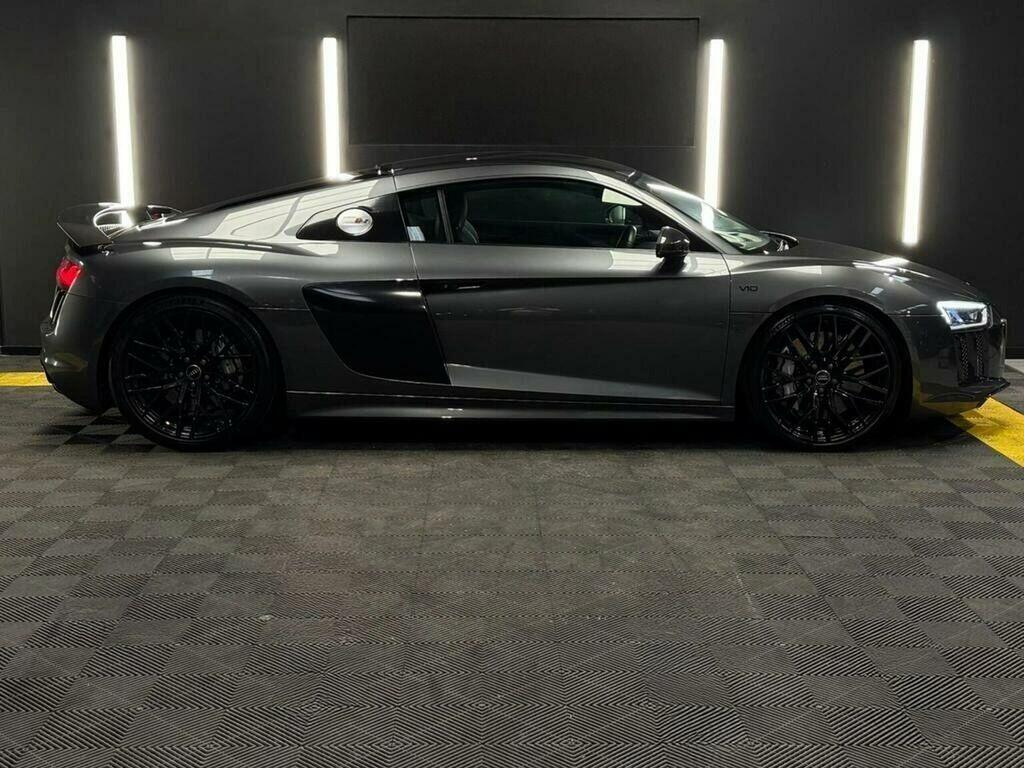 Audi R8 5.2 Fsi V10 Plus S Tronic Quattro Euro 6 Ss R8OGX Grey #5