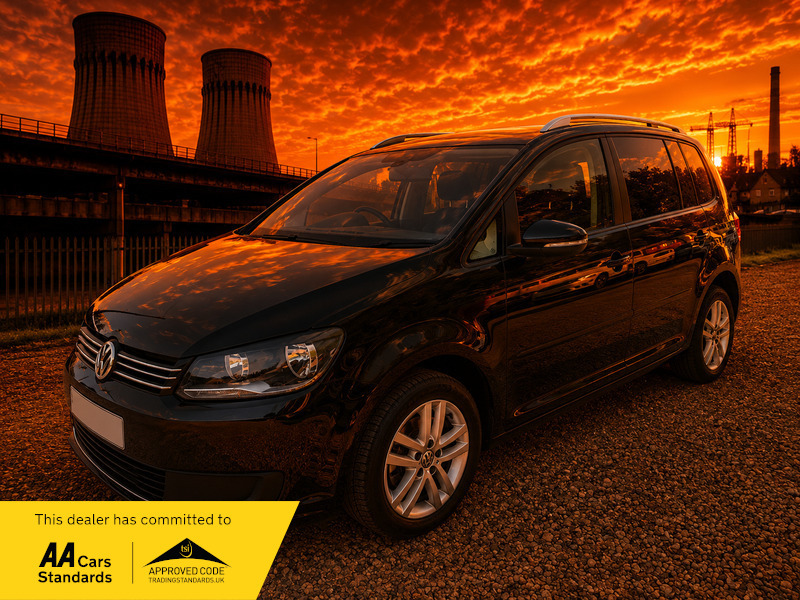 Volkswagen Touran Se Tdi Bluemotion Technology Black