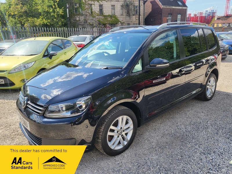 Volkswagen Touran Se Tdi Bluemotion Technology Black #2