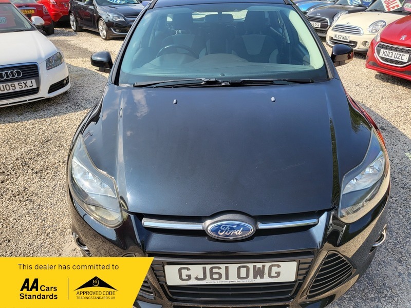 Ford Focus Zetec Black #6