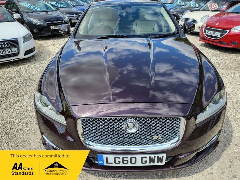 Jaguar XJ V8 Super Red #6