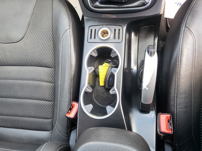 Ford Kuga 2.0 Tdci Zetec Awd Euro 5 White #13