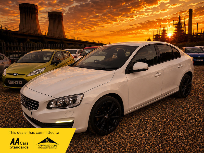Volvo S60 D2 Business Edition White