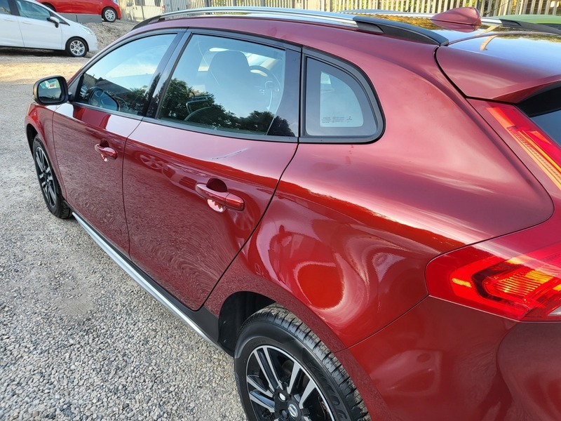 Volvo V40 Cross Country Nav Plus Brown #22