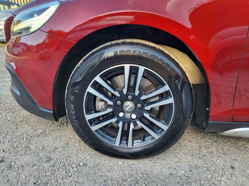 Volvo V40 Cross Country Nav Plus Brown #27