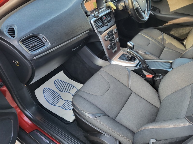 Volvo V40 Cross Country Nav Plus Brown #21