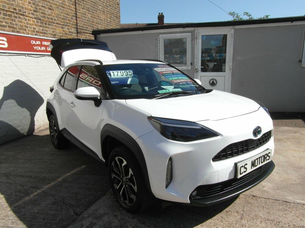 Toyota Yaris Cross 1.5 Vvt-h Design E-cvt Euro 6 Ss White #2