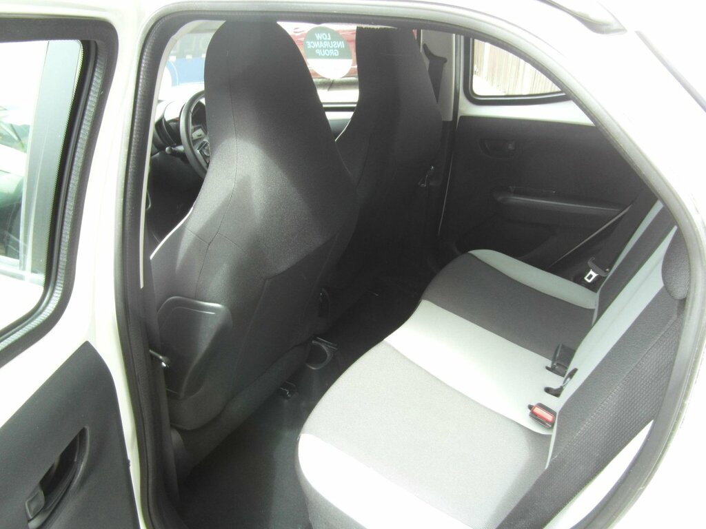 Toyota Aygo 1.0L Vvt-i Move With Style 68 Bhp Blue #7