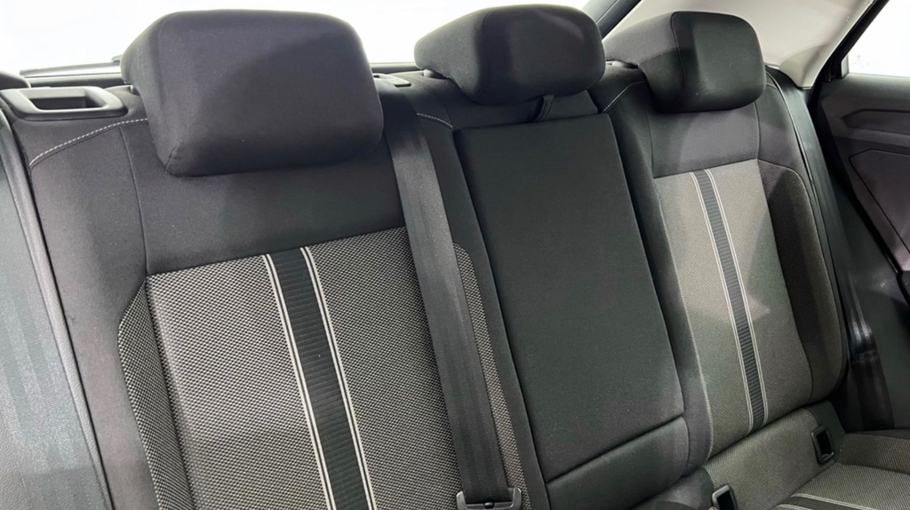 Volkswagen T-Roc 1.0 Tsi Se Suv Euro 6 Ss 115 GU18RYR #6