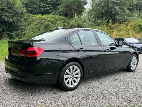 BMW 3 Series 1.5 318I Sport Black #3