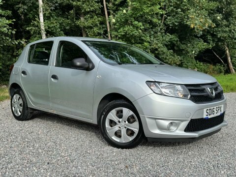 Dacia Sandero 1.1 Sandero Ambiance Silver