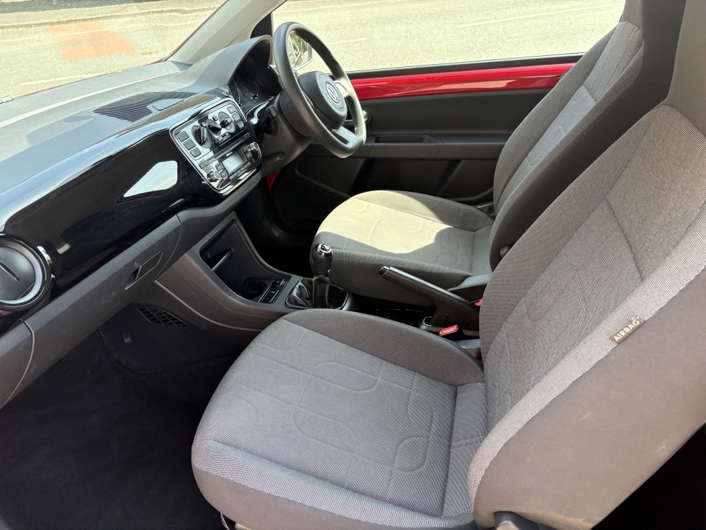 Volkswagen Up 1.0 Move Up Red #4