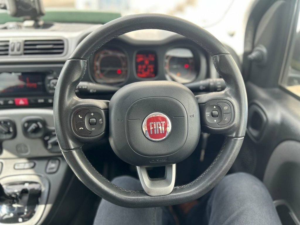 Fiat Panda 0.9L Lounge Black #6