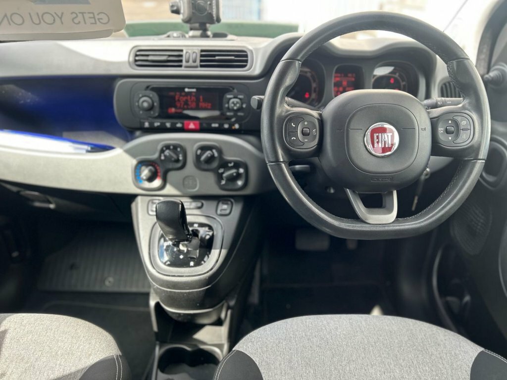 Fiat Panda 0.9L Lounge Black #5