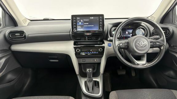 Toyota Yaris Cross Yaris Cross Icon Fwd White #6