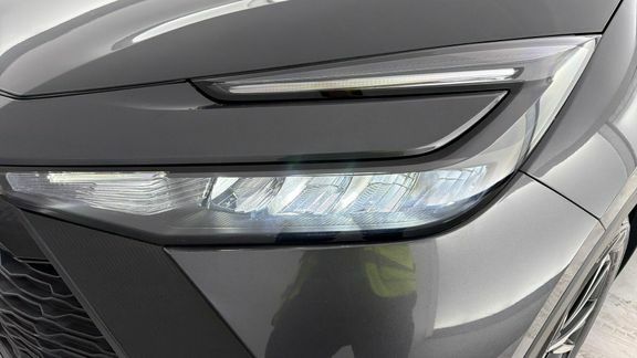 Toyota C-Hr 2.0 Phev Excel Cvt  #19