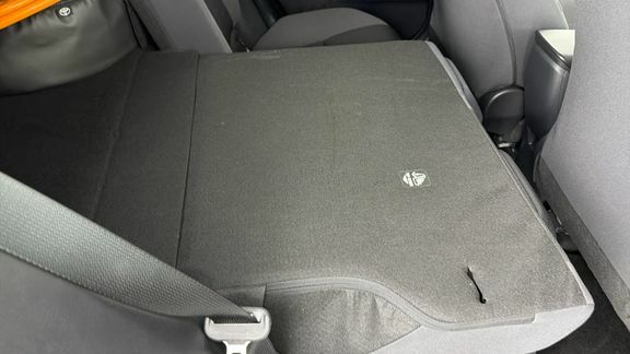 Toyota C-Hr 2.0 Phev Excel Cvt  #17