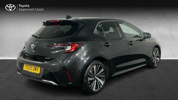 Toyota Corolla Design 1.8 Hb Black #3