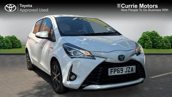 Toyota Yaris Icon Tech 1.5 Hybrid White