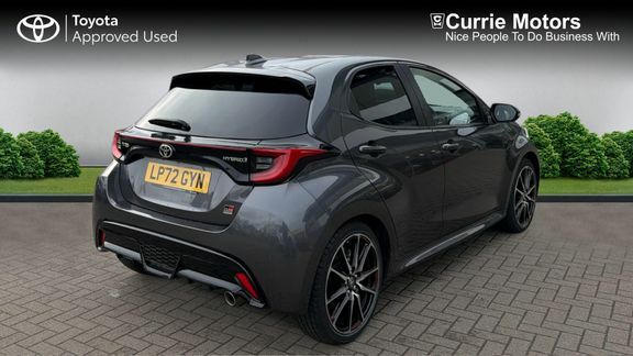Toyota Yaris Gr Sport City Grey #2