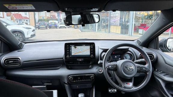 Toyota Yaris Gr Sport City Grey #5
