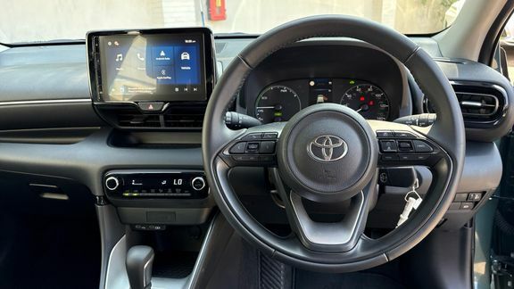 Toyota Yaris Icon Green #10