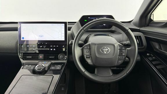 Toyota bZ4X Vision Fwd Black #7