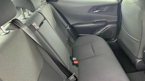 Toyota Prius 1.8 Vvti Excel Euro 6 Ss Cvt Silver #8
