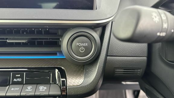 Toyota Prius 1.8 Vvti Excel Euro 6 Ss Cvt Silver #16