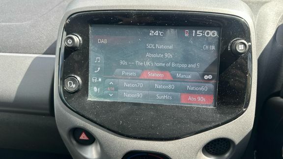 Toyota Aygo X X-trend White #9