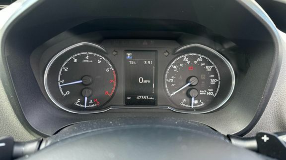 Toyota Yaris 1.5 Vvt-i Icon Tech Red #11