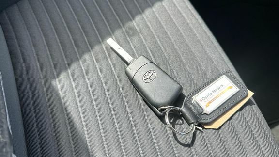 Toyota Yaris 1.5 Vvt-i Icon Tech Red #27