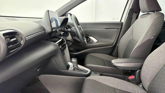 Toyota Yaris Cross Yaris Cross Design Fwd Tech White #5