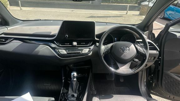 Toyota C-Hr Excel 1.8 Black #6