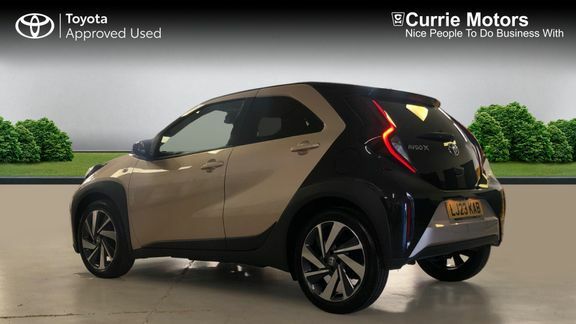 Toyota Aygo X Edge Manual Beige #4