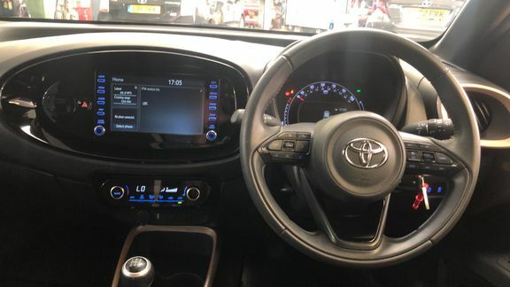 Toyota Aygo X Edge Manual Beige #6