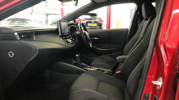 Toyota Corolla Icon 1.8 Hybrid Hb Trk #5