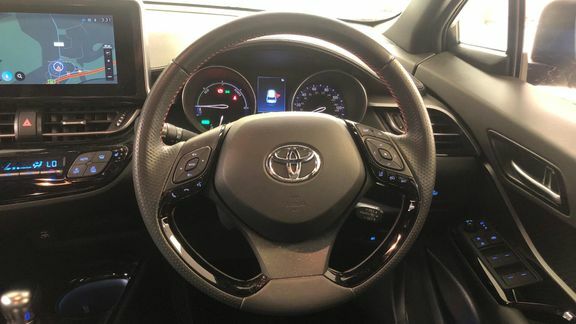 Toyota C-Hr 1.8L Gr Sport Purple #10