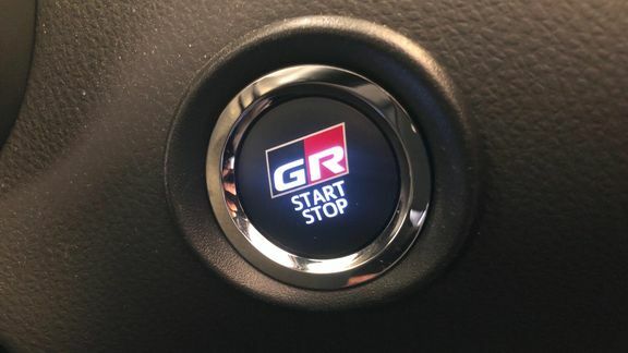 Toyota C-Hr 1.8L Gr Sport Purple #16