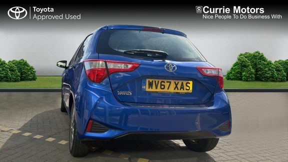 Toyota Yaris 1.5 Icon Tech Blue #4