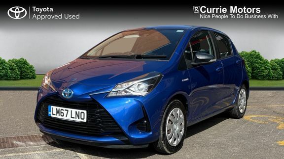 Toyota Yaris Active Hybrid Blue #3