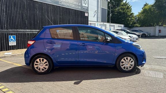 Toyota Yaris 1.5 Vvt-h Excel E-cvt Euro 6 S S Grey #23