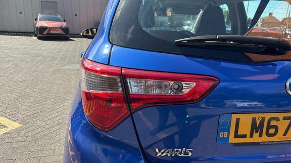 Toyota Yaris 1.5 Vvt-h Excel E-cvt Euro 6 S S Grey #21