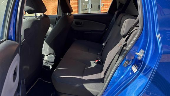 Toyota Yaris 1.5 Vvt-h Excel E-cvt Euro 6 S S Grey #15
