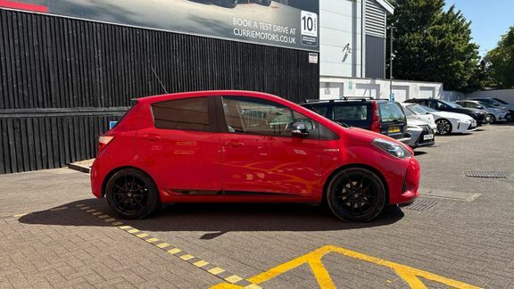 Toyota Yaris 1.0 Vvt-i Icon 5-Dr Red #22