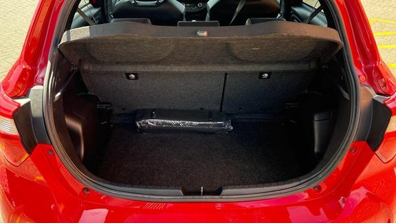 Toyota Yaris 1.0 Vvt-i Icon 5-Dr Red #13