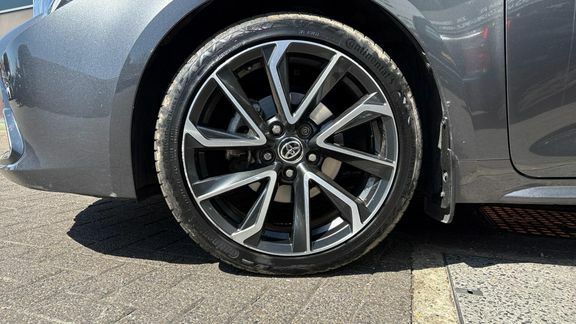 Toyota Corolla 1.8 Hybrid Icon Cvt #25