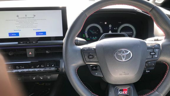 Toyota C-Hr 1.8 Hybrid Design Cvt White #10